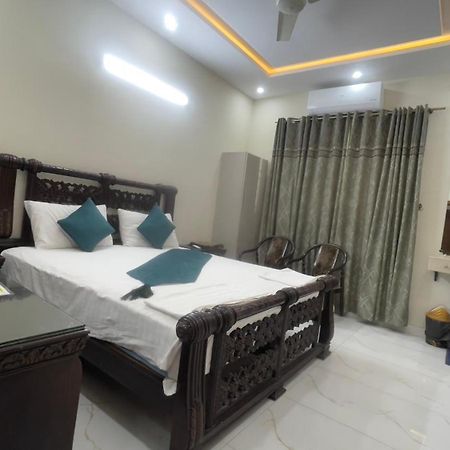 Midways Guest House And Hotels Islamabad Buitenkant foto