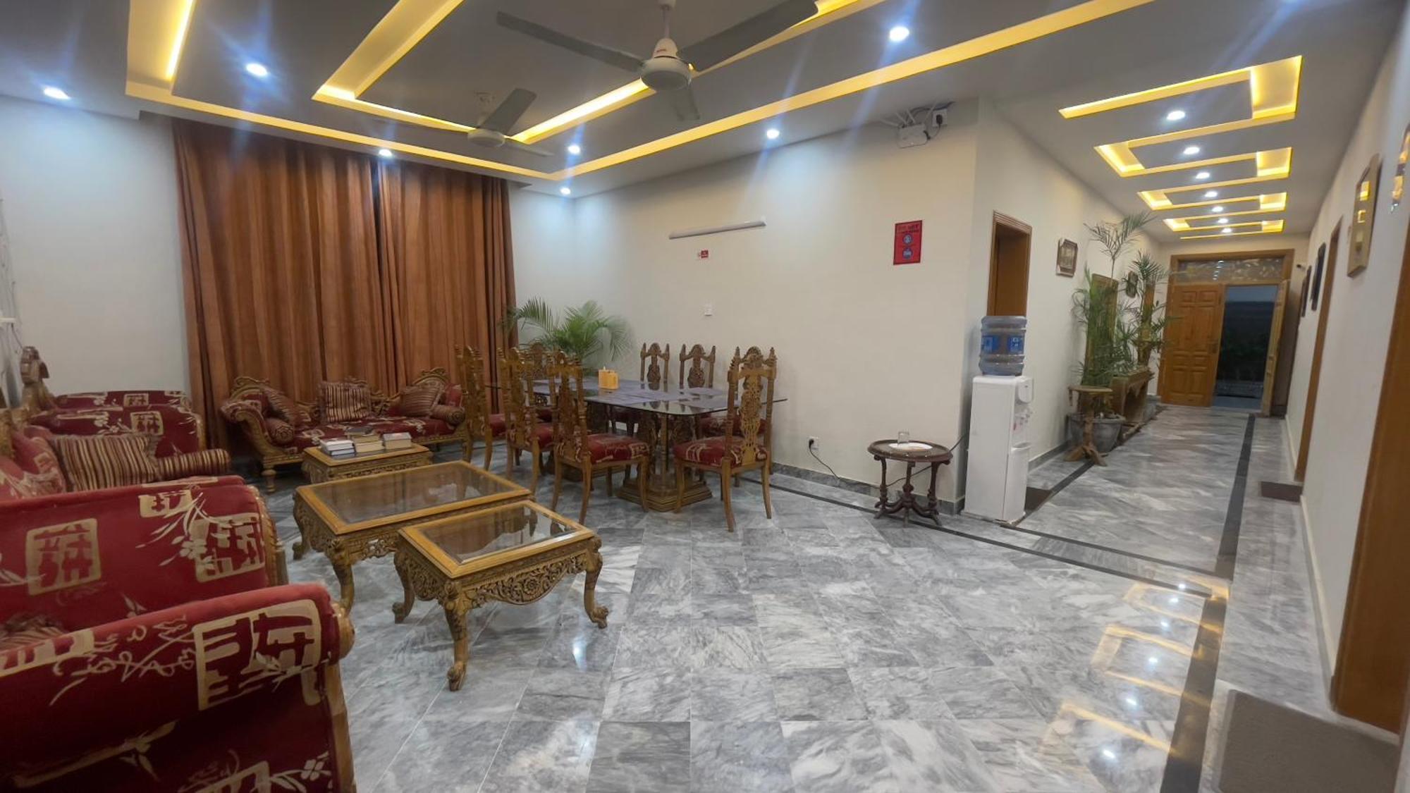 Midways Guest House And Hotels Islamabad Buitenkant foto