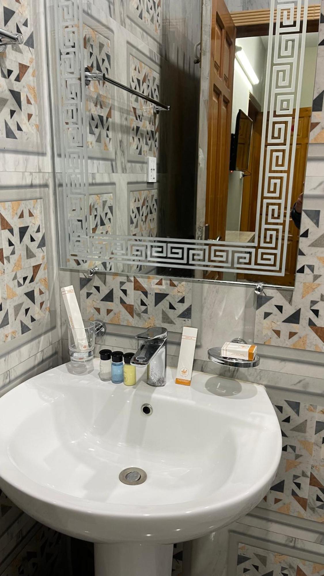 Midways Guest House And Hotels Islamabad Buitenkant foto